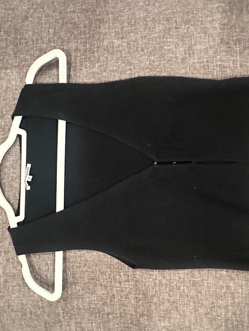 Reformation Black Rib Knit V-Neck Sweater Vest XS